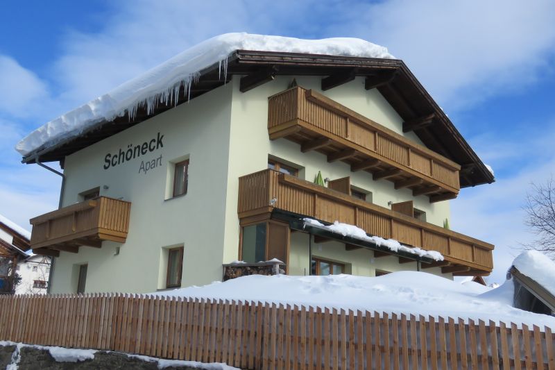 Haus Schöneck Aussenansicht Fiss Tirol