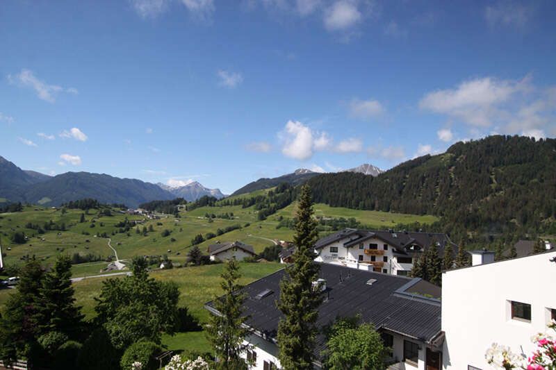 Ausblick von Apart Schöneck auf Fiss