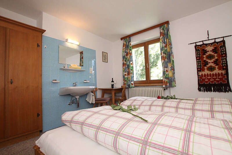 Haus Schöneck Appartement 2 mit Doppelzimmer in Fiss
